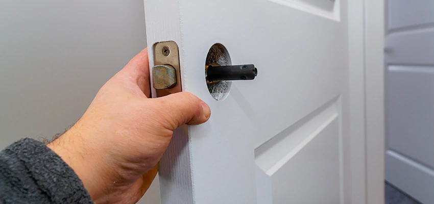 Nighttime Locksmith For Lock Repair in Fowler, CA
