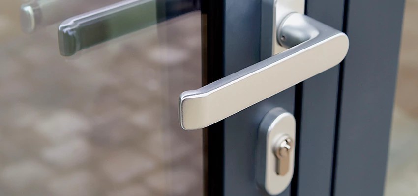 Broken Door Lock Cylinder Repair in Fowler, California