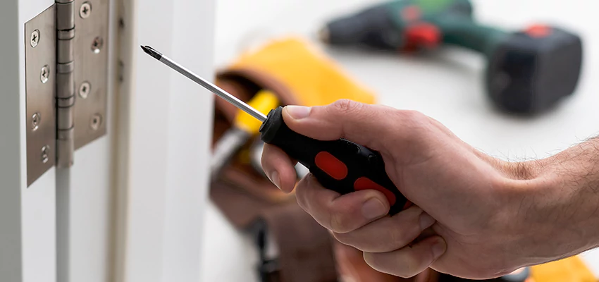 Holiday Emergency Locksmith in Fowler, California