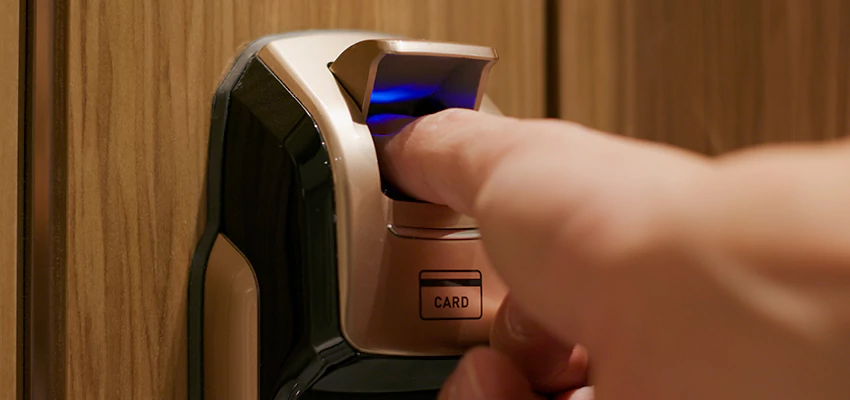 Locksmith Company For Window Lock Installation in Fowler, California