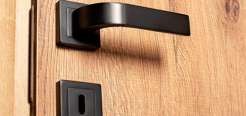 Weekend Lockout Assistance Troubleshooting in Fowler, California