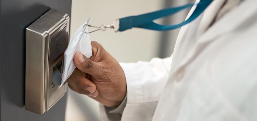 Commercial Locksmith For Rekey in Fowler, CA