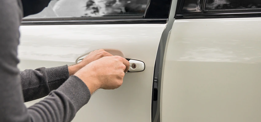 Unlock Car Door Service in Fowler, CA
